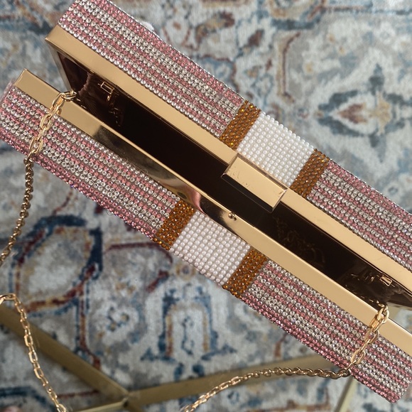 Pink money clutch handbag - Picture 3 of 4